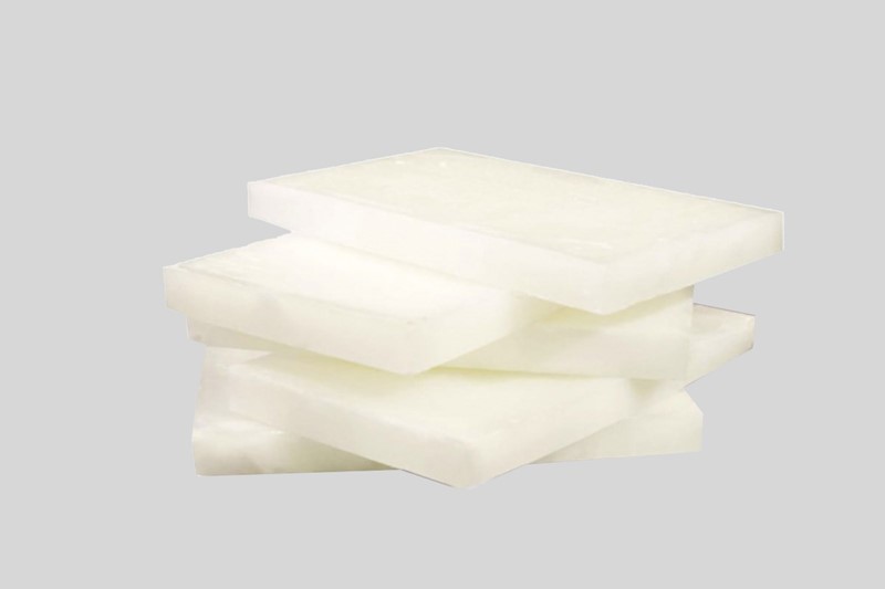 Light Parafin